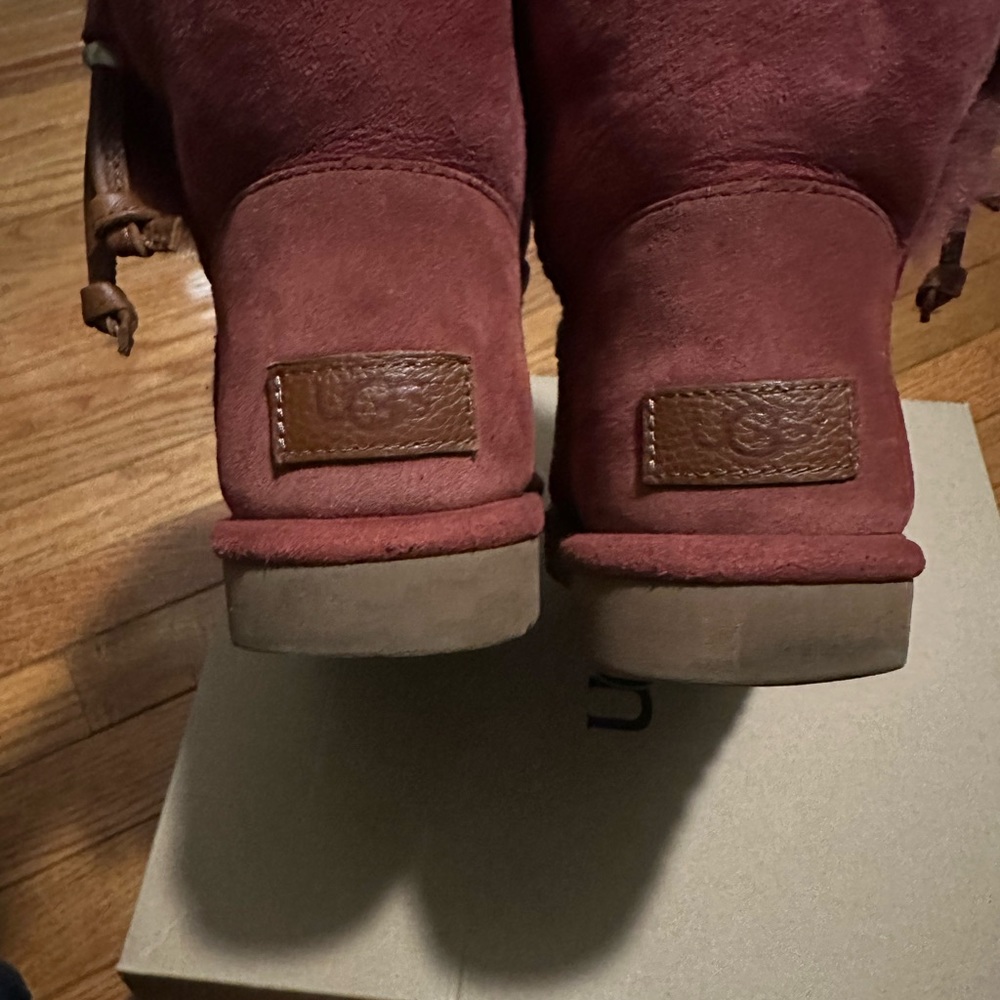 Ugg Maia Red Clay Size 7. Good Condition! Comes With Box. Smoke/Pet Free Home. View 5